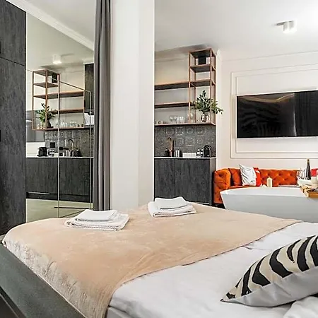 Aparthotel Riverside Old Town Jubilat - Krk For 4*