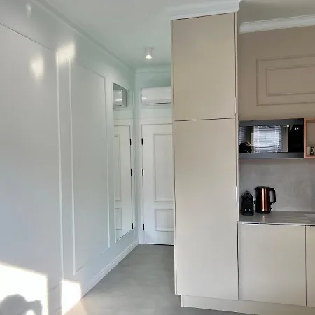 Ξενοδοχείο με διαμερίσματα Jubilat - Krk For 4*